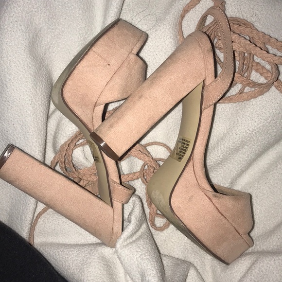 Heels - Picture 3 of 5